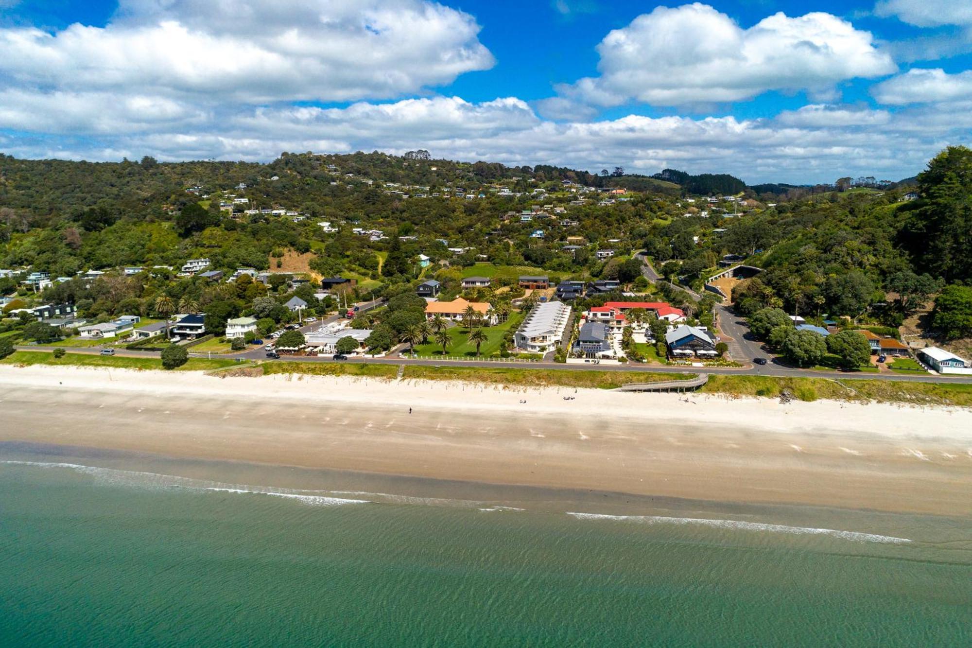 2 - Coast & Country Apartment